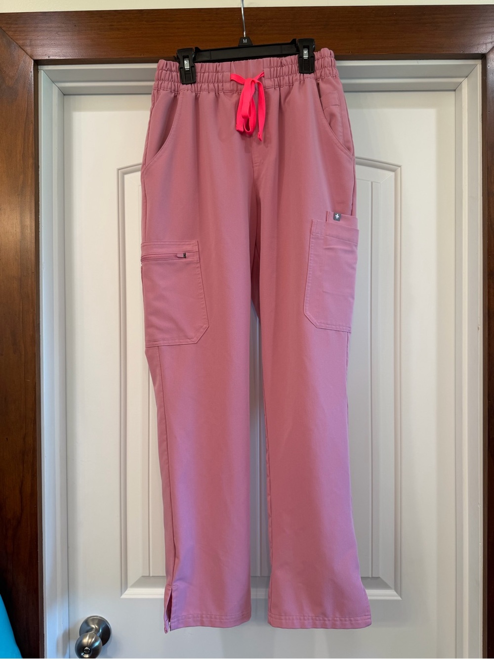 Figs Chalk Pink Dowa Pants